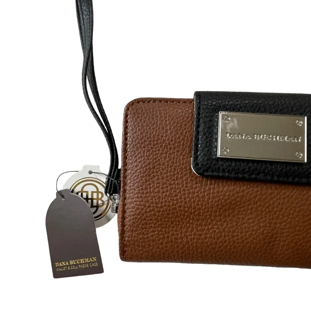Dana Buchman Danielle wristlet wallet